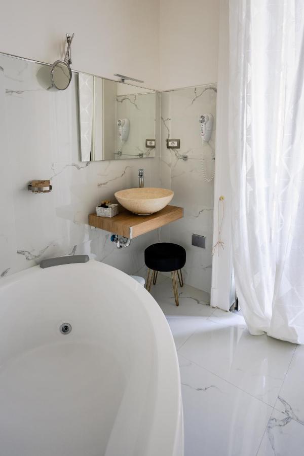 Antica Dimora Deluxe Bed & Breakfast Napoli Ngoại thất bức ảnh